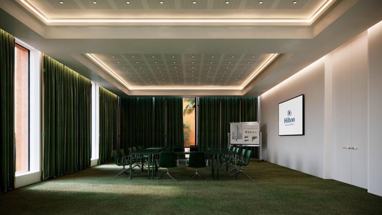 Doubletree By Hilton Ben Guerir Hotel & Residences Benguerir Exterior foto